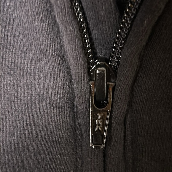 Woolrich sweater, women M. quarter zip, vintage,logo,quality craftsmanship, - Picture 9 of 13